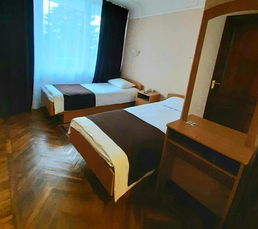 Tourist Hotel Jarkov Exterior foto