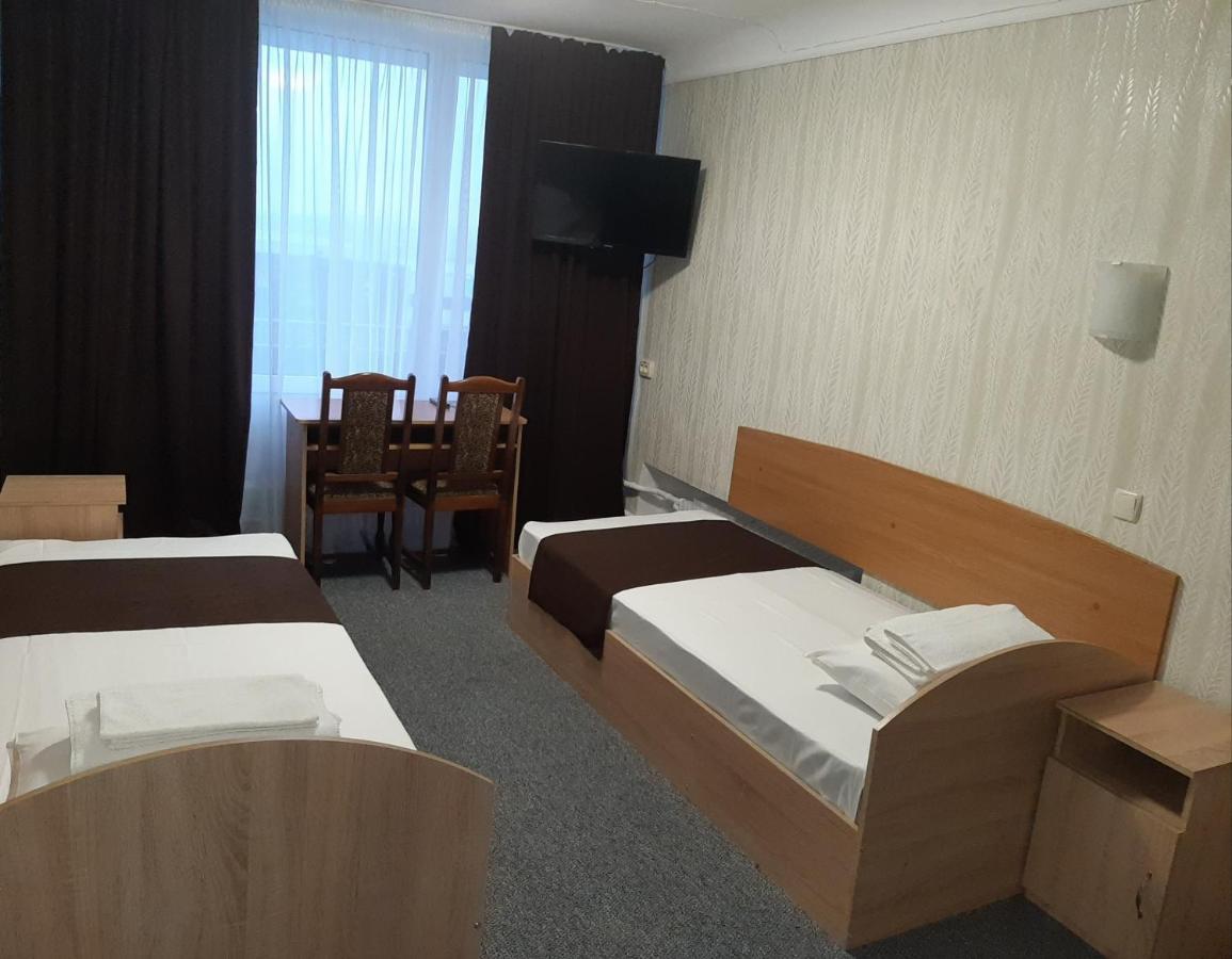 Tourist Hotel Jarkov Exterior foto