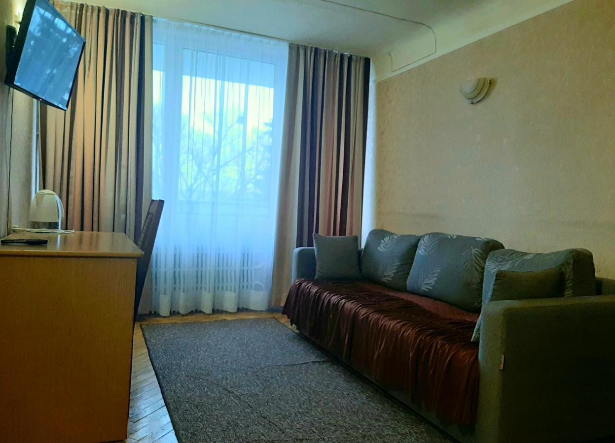 Tourist Hotel Jarkov Exterior foto
